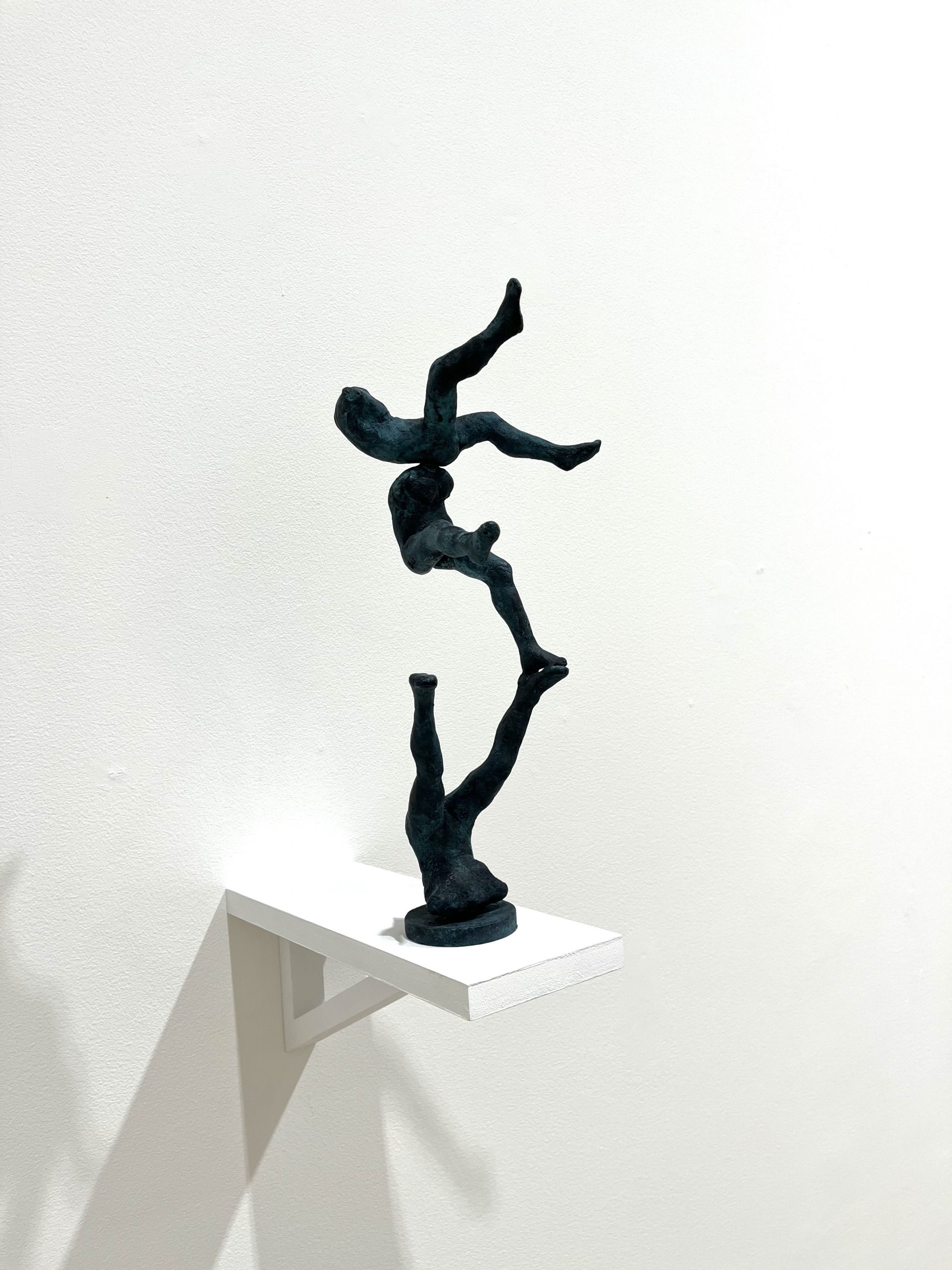 FREDRIK WRETMAN, "Akrobaterna", 2023. rons, 37 cm. h 